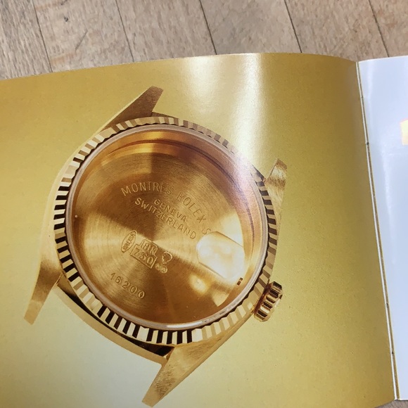 Authentic Rolex Box and Gold Bezel (24). - Picture 7 of 7